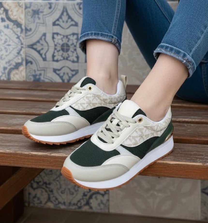 Deportiva Mujer Casual Verde y Beige con Detalles Dorados B-670