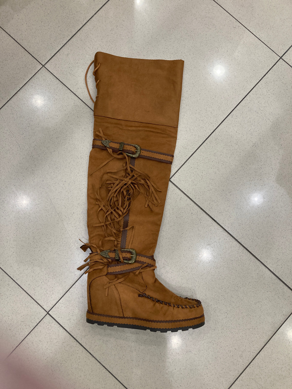 H19-20 Bota 38