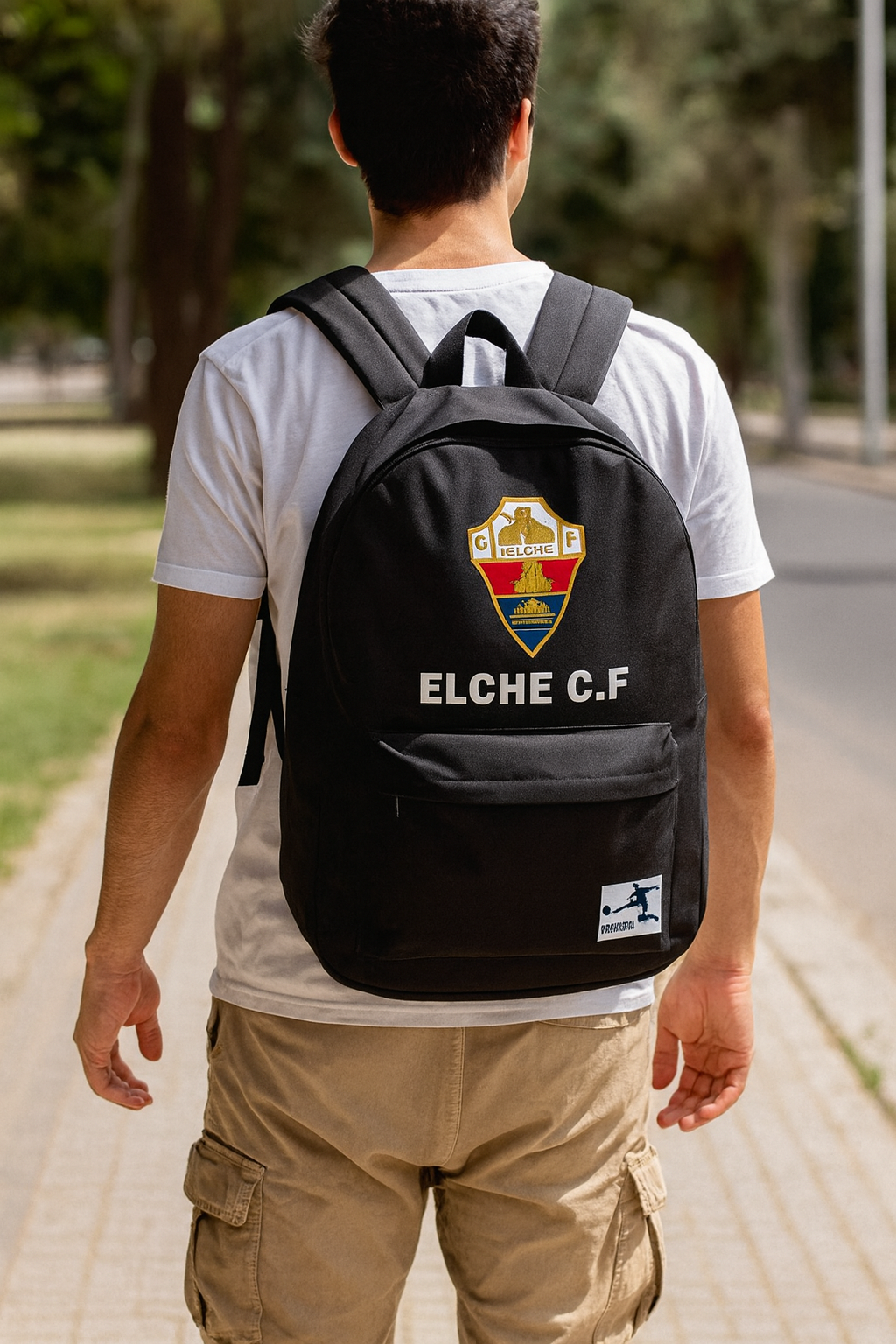 🎒 Mochila Elche C.F. – Pasión por tu equipo ⚽️