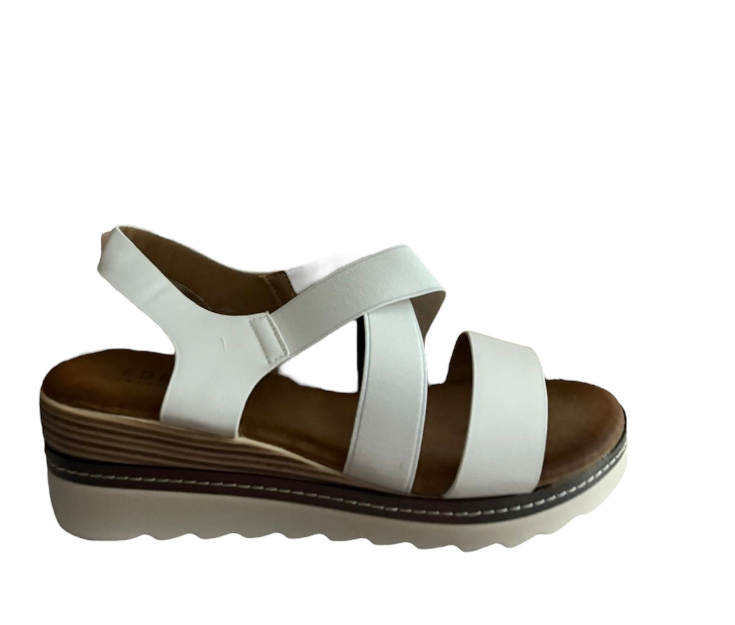 SANDALIA CON CUÑA MUJER WS8929