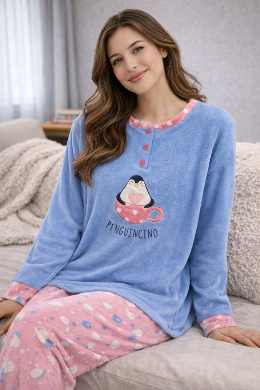 Pijama Polar Mujer Azul Pingüino en Taza – Extra Suave y Muy Calentito 6787
