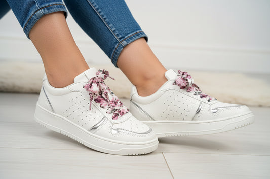 Playeros Blancos Elegance Floral – Comodidad con Toque Chic YM68-1