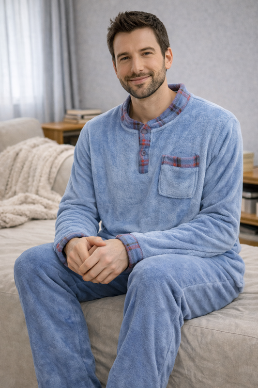 Pijama de Hombre Polar Súper Suave con Bolsillo – Conjunto de Invierno Cálido y Cómodo. S50