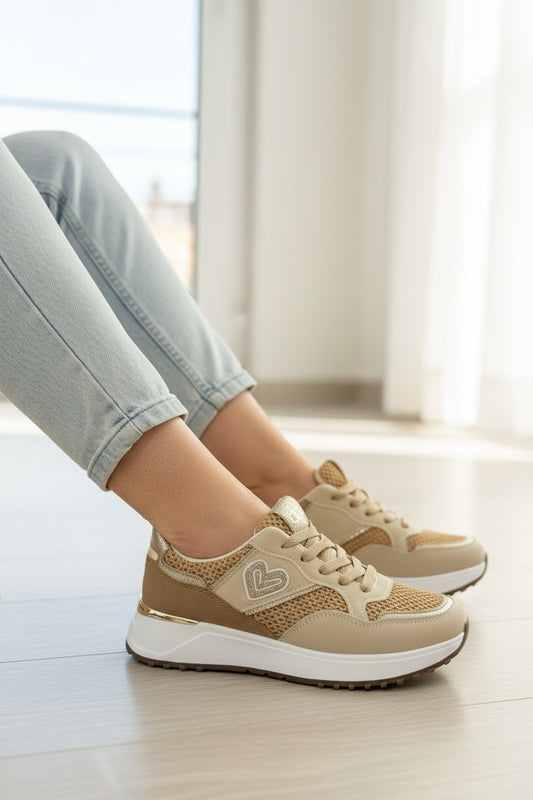 Zapatilla Beige con plataforma  y Corazón Glitter – Deportiva Mujer Casual Chic G1026-2