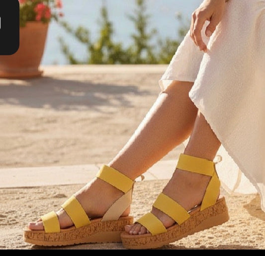 Sandalias Plataforma Mujer Beige con Tiras – Sandalias Verano Cómodas y Naturales
HT130