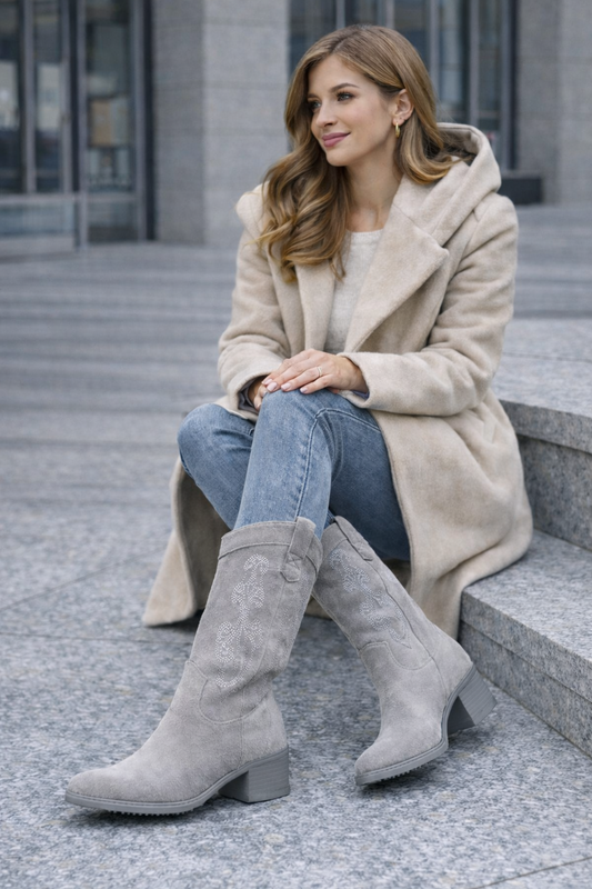Botas Camperas Grises de Caña Media con Tacón Bajo – Elegantes y Cómodas 20086 ju