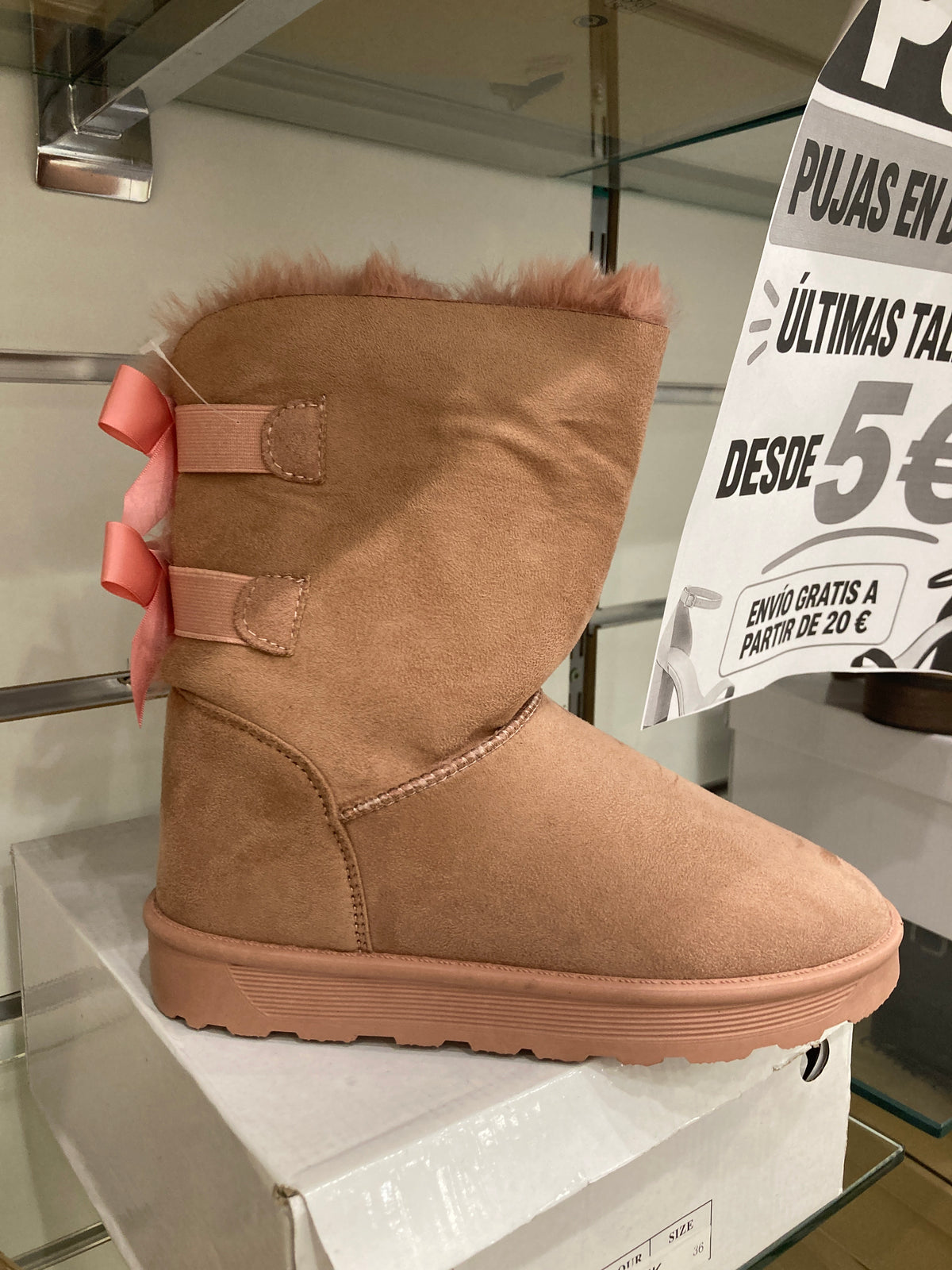 885 Bota 36 y 37