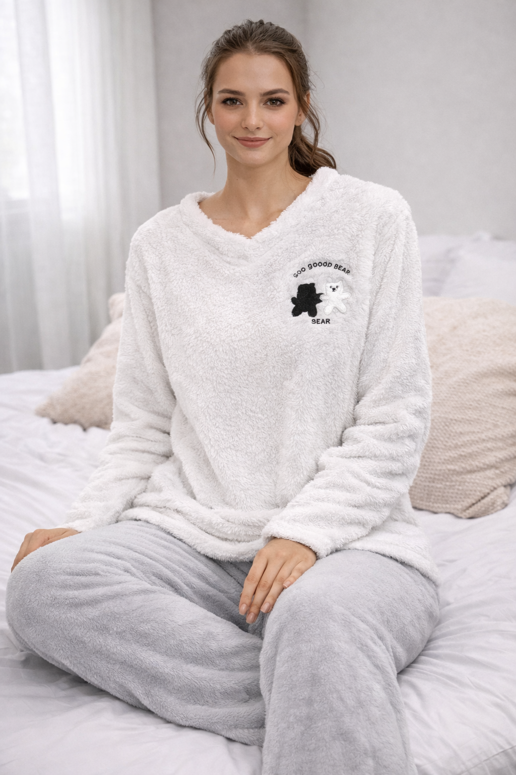 Pijama Polar de Mujer Beige – Conjunto Invernal Súper Suave y Calentito IP7034L