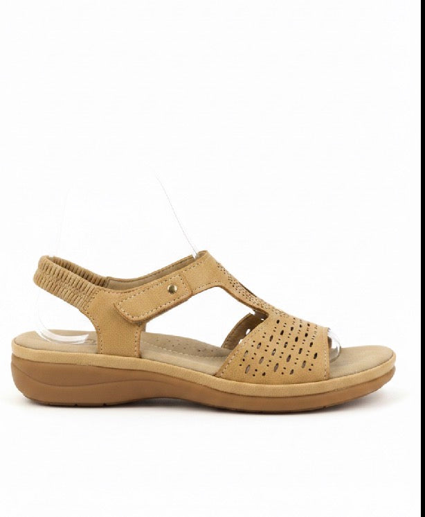 🤎 Sandalia Confort Camel Troquelada – Ligera, Fresca y Súper Cómoda YB-5585-3