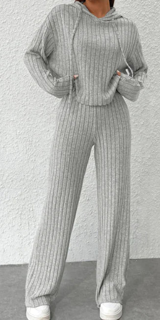 Conjunto con Capucha Simple para Mujer