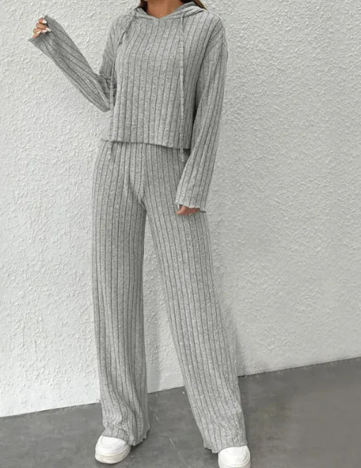 Conjunto con Capucha Simple para Mujer